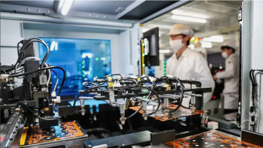 真空蒸镀设备在电子产业中的应用前景